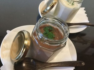 新チョコっとバナナの杏仁豆腐