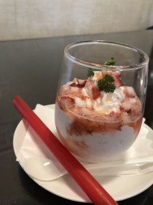 飲む杏仁豆腐イチゴ